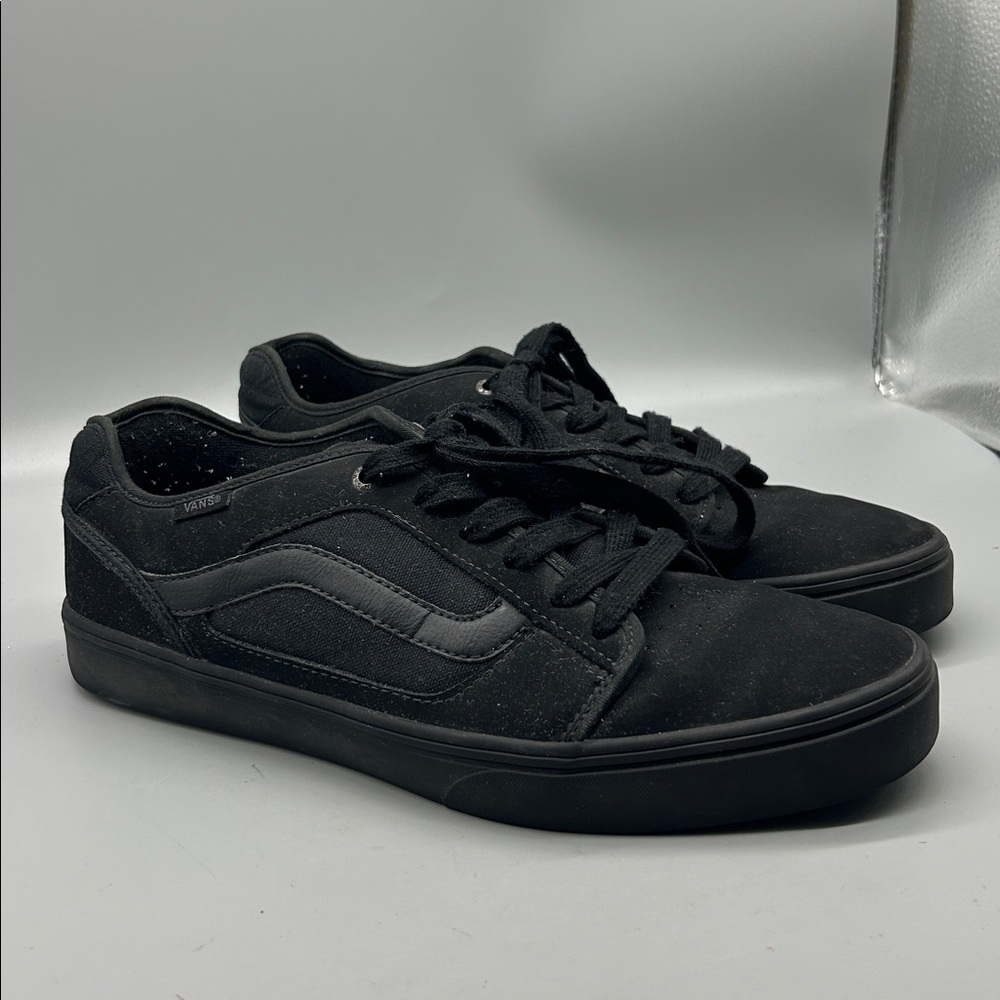 Vans Old Skool Black on Black Skate Shoes Sneakers Suede Size 12 EUC